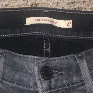 Levi’s 710 Super Skinny